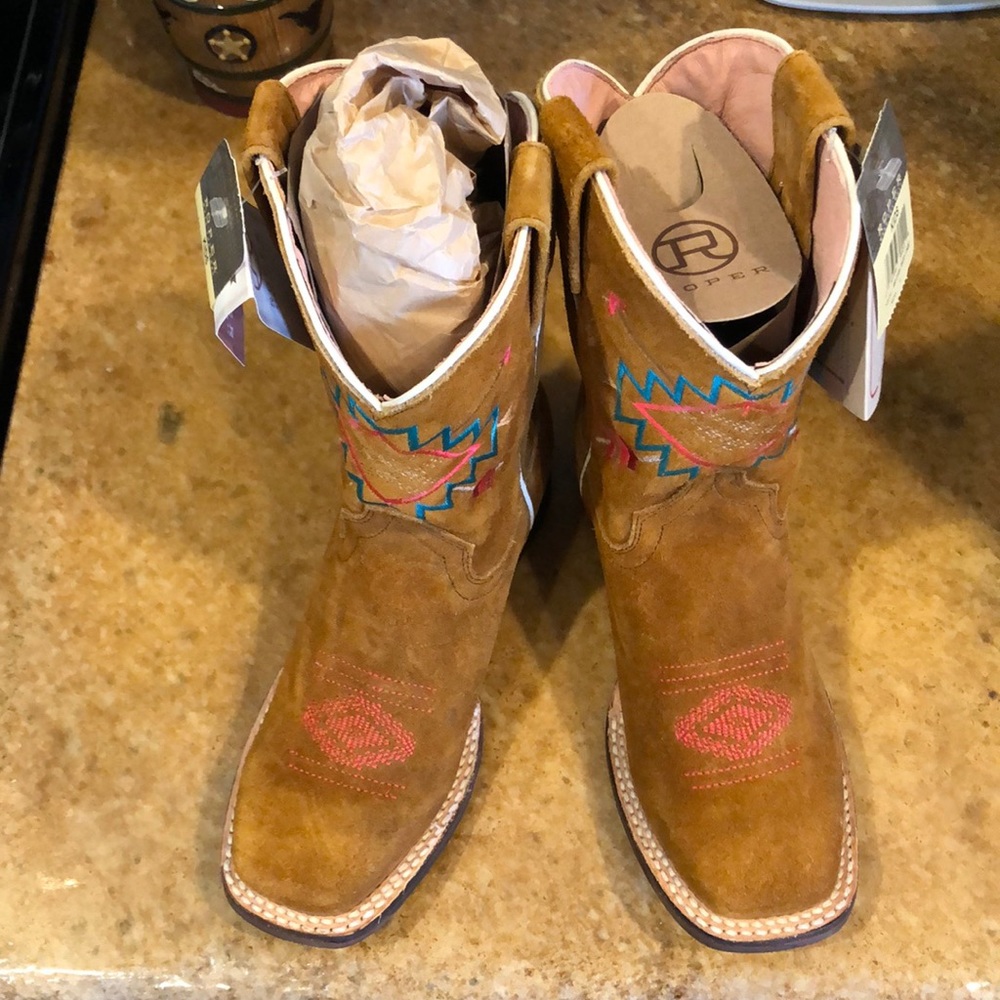 Kids boots